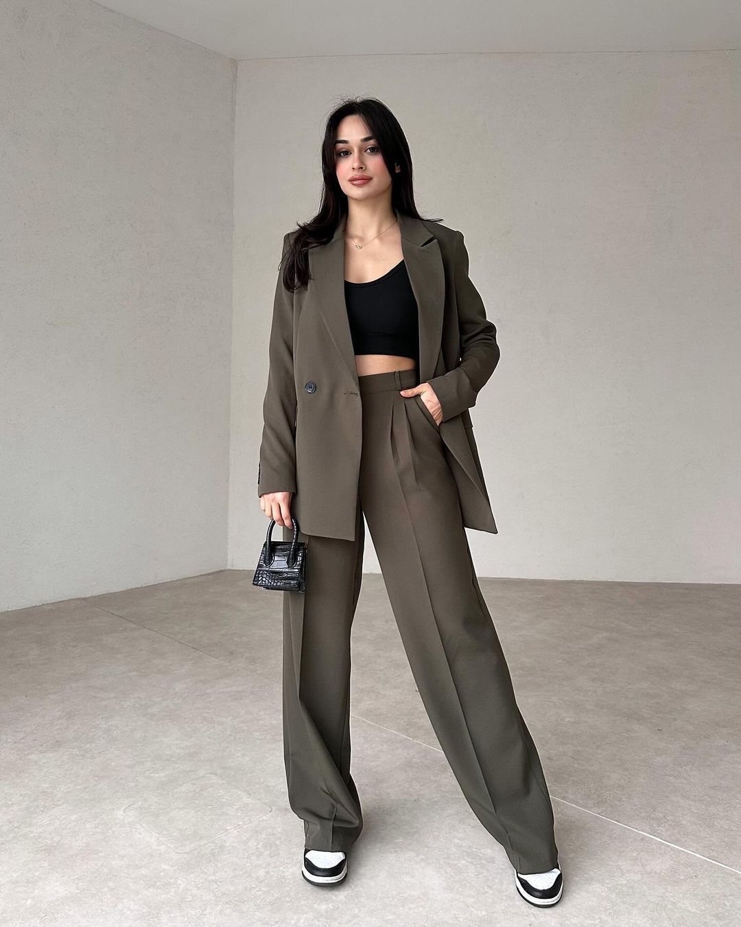 Tailleur Élégant Chic & Confort